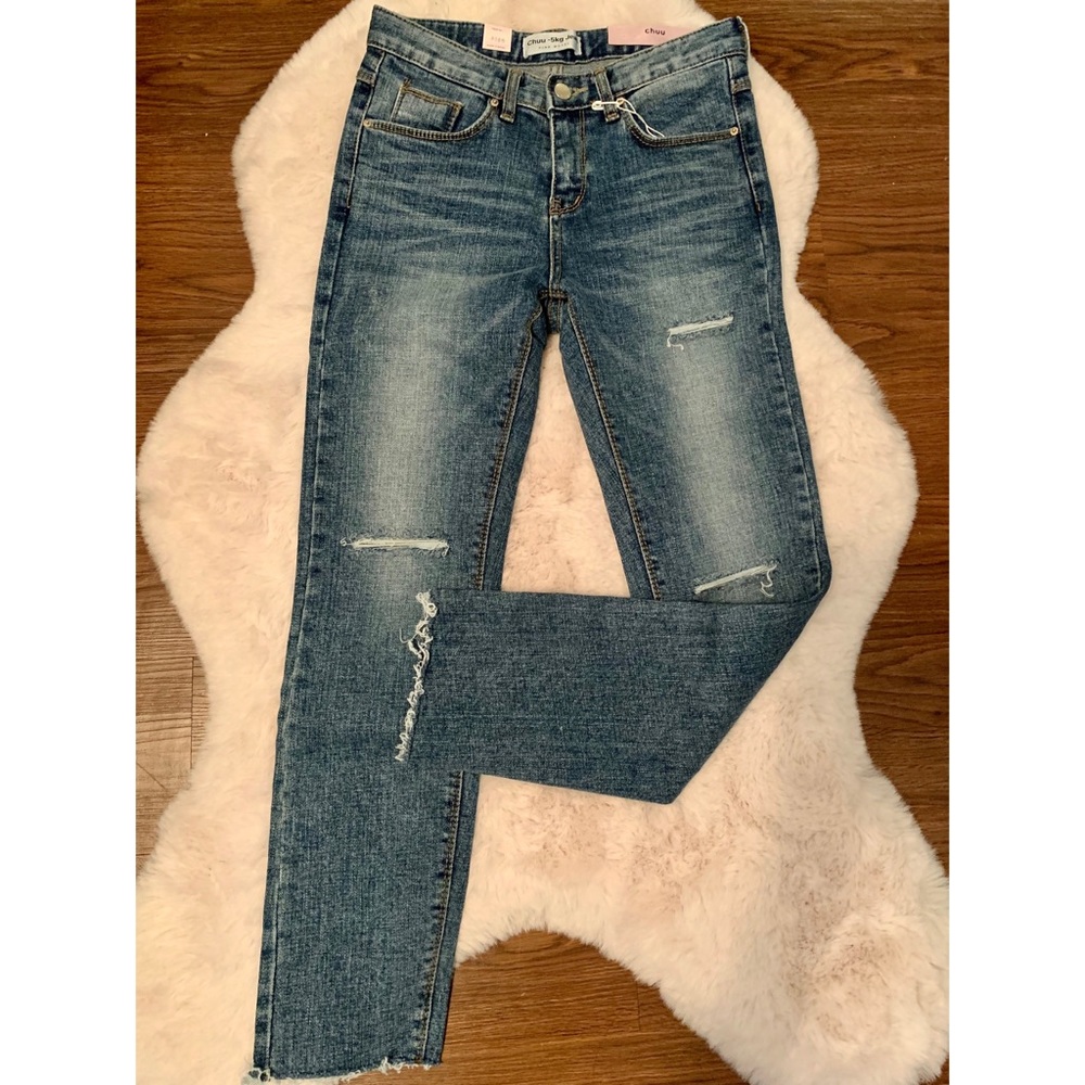 chuu- Distressed Slim Fit- 5kg Jeans vol.85